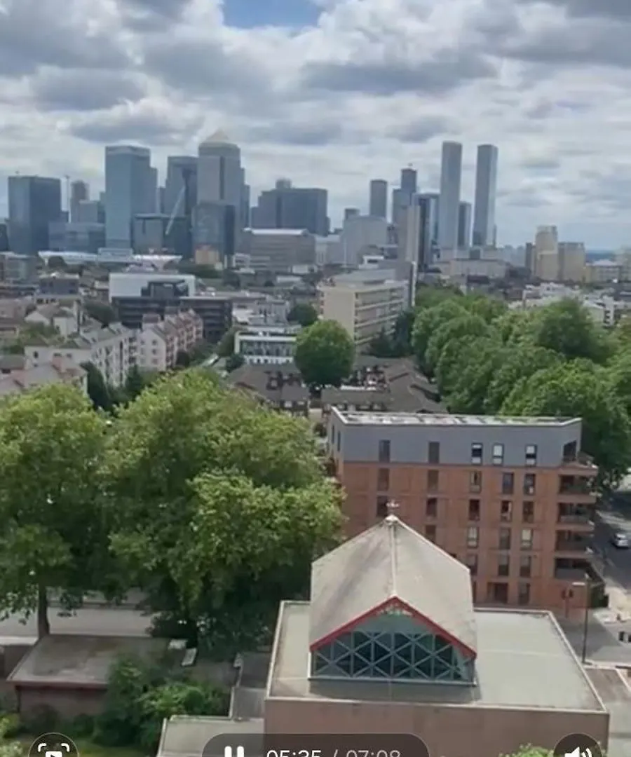 Apartment London -2 Bedroom - Breathtaking Views London Skyline Canary Warf United Kingdom