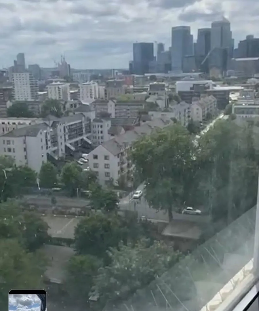 London -2 Bedroom - Breathtaking Views London Skyline Canary Warf