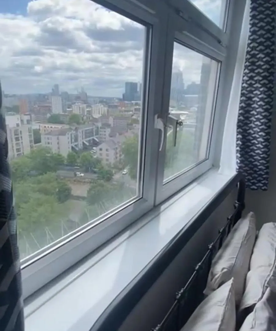 Apartment London -2 Bedroom - Breathtaking Views London Skyline Canary Warf