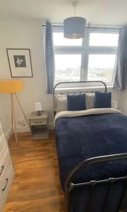 Apartment London -2 Bedroom - Breathtaking Views London Skyline Canary Warf