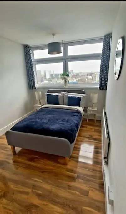 Apartment London -2 Bedroom - Breathtaking Views London Skyline Canary Warf United Kingdom
