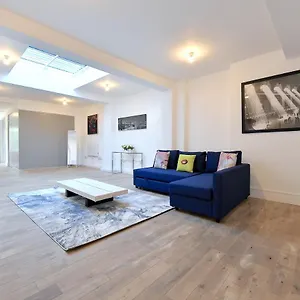 Fabulous Duplex In Dalston Junction Londres