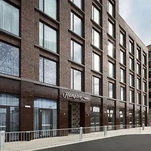 Hampton By Hilton Docklands Otel