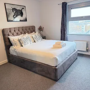 Luxury B Londen